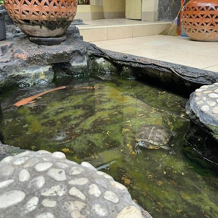 Hotel Priangan Cirebon Eksteriør bilde