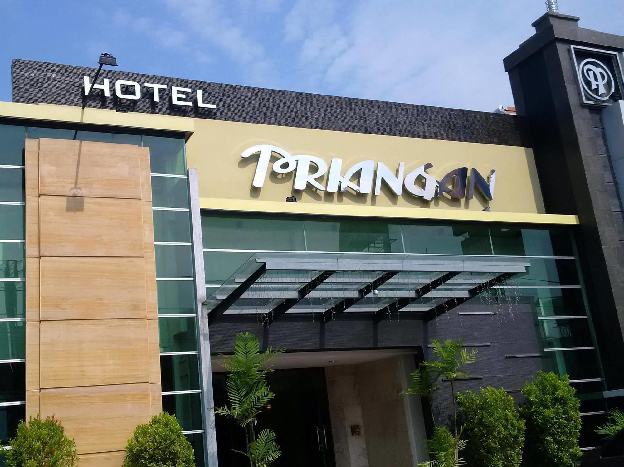 Hotel Priangan Cirebon Eksteriør bilde